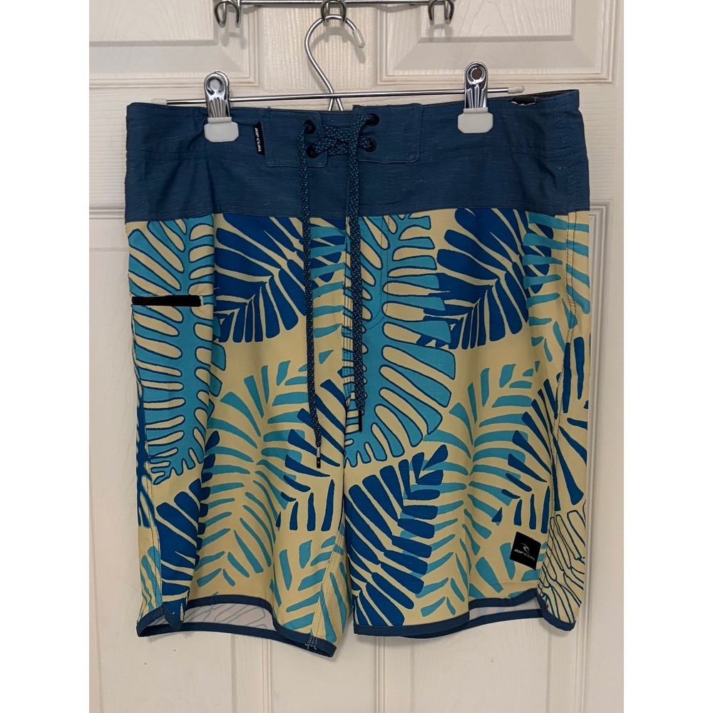 Rip Curl Mirage Mens Board Shorts Blue Tropical Leaf Print Surf Swim Trunks Sz L